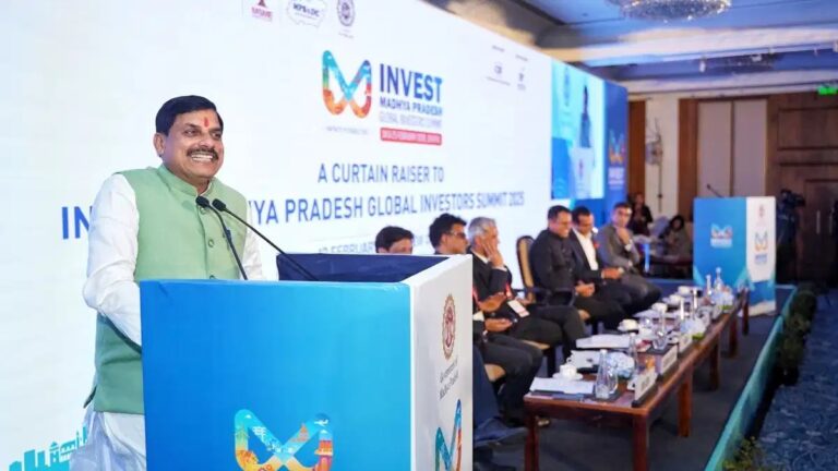 हर माह सेक्टर-वाइज इन्वेस्टर्स समिट, भोपाल में जीआईएस देरी से हुई – सीएम