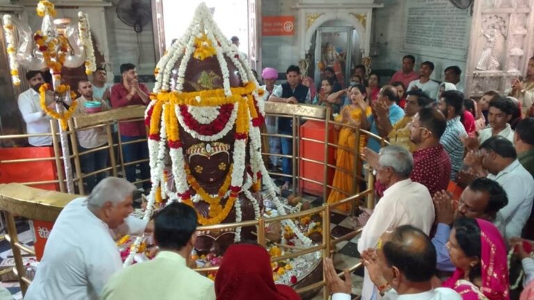मंदसौर के अष्टमुखी पशुपतिनाथ महादेव: एक साथ आठ रूपों के दर्शन