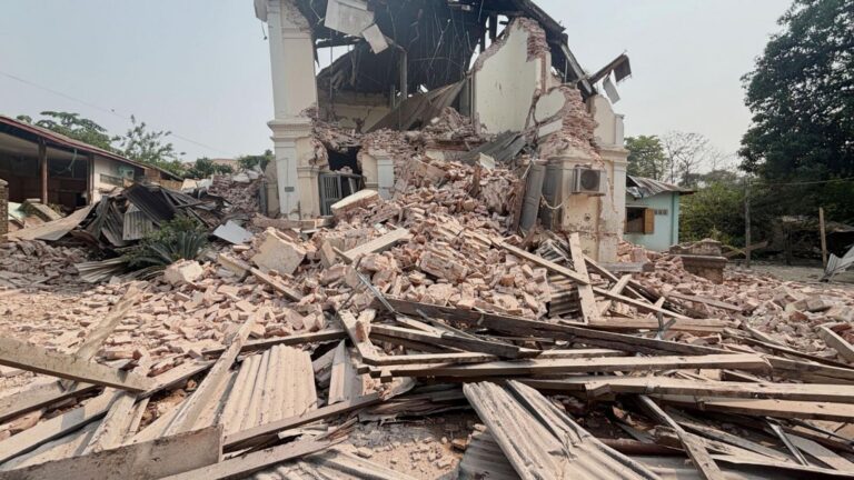 भूकंप से तबाही: म्यांमार-थाईलैंड में सैकड़ों मौतें, 7.7 की तीव्रता!