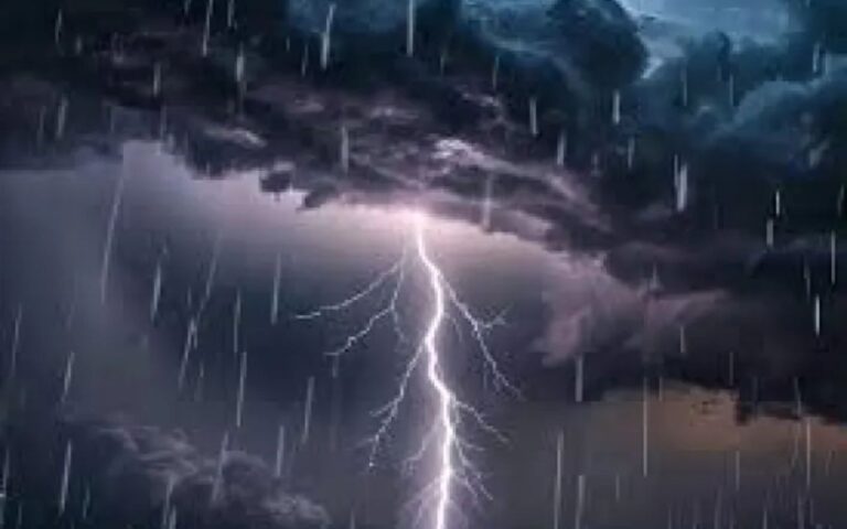 4 अप्रैल तक कई राज्यों में भारी बारिश और बिजली गिरने की संभावना